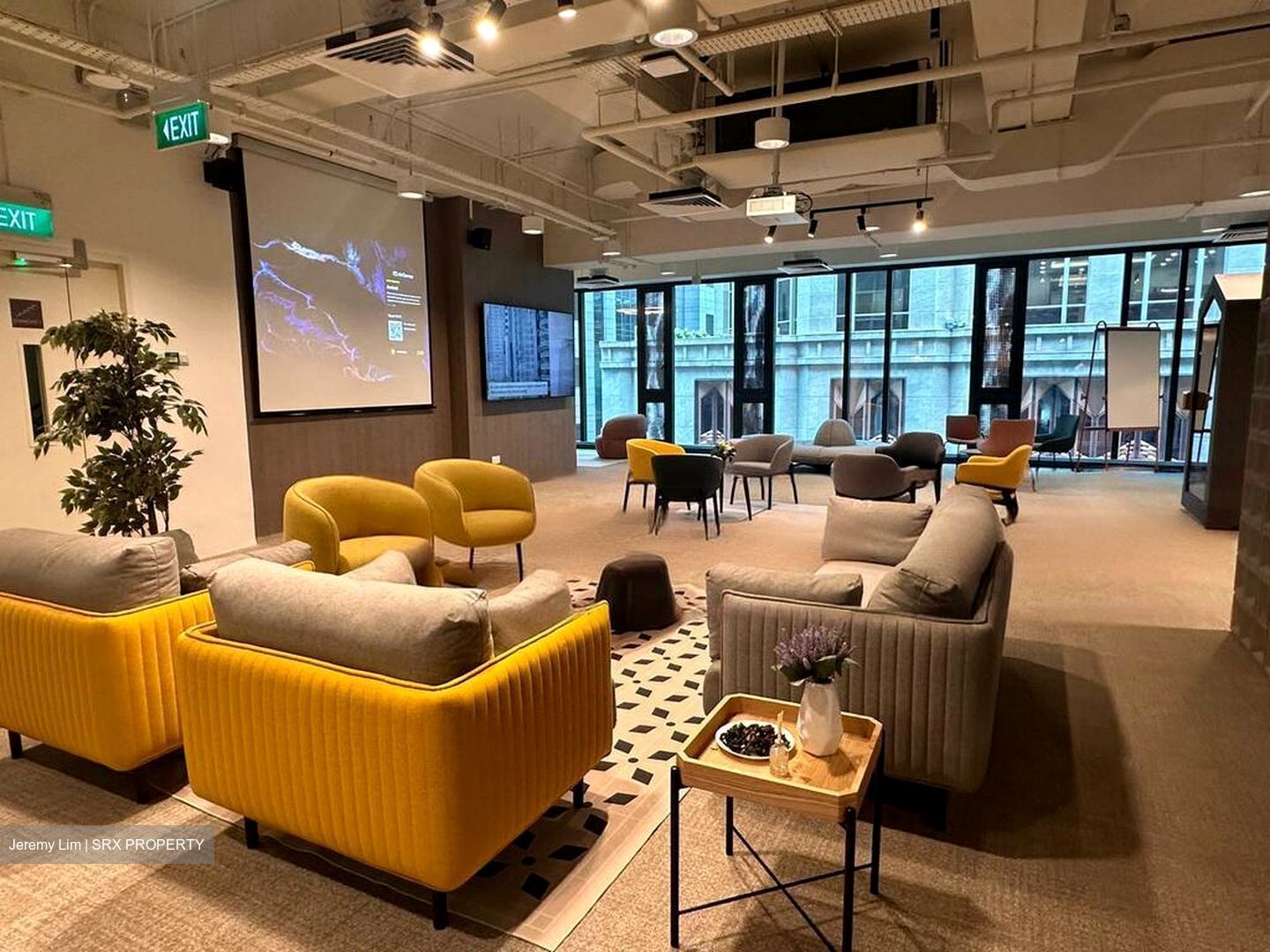 Finexis Building (D1), Office #453843741